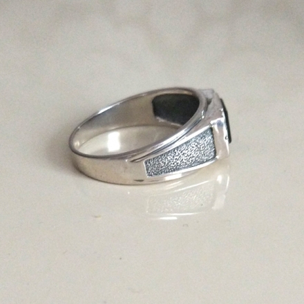 мужские серебряные кольца с камнем купить