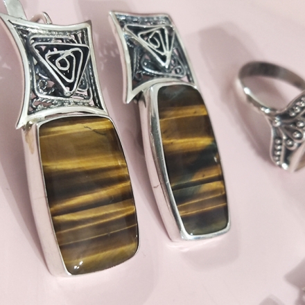 серьги +с тигровым глазом