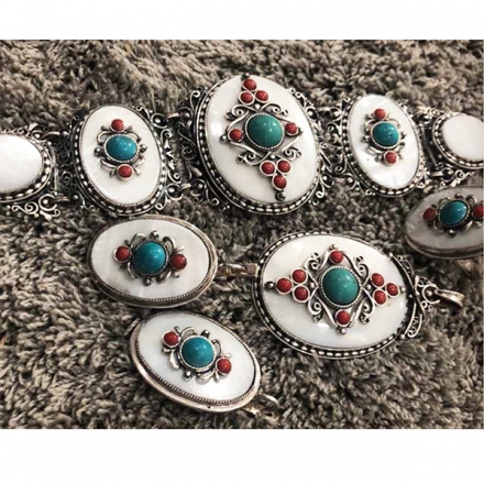 крупные кольца +из серебра без камней