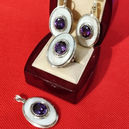крупные серьги +из серебра +с натуральными камнями