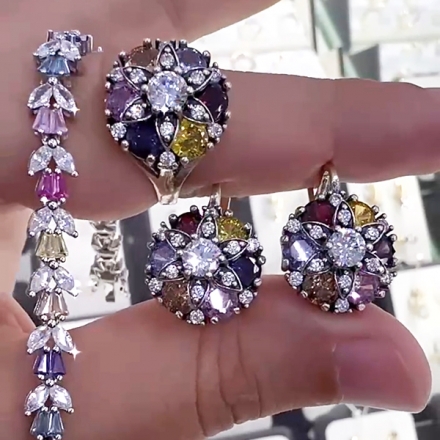 Комплект из серебра с  синим камнем