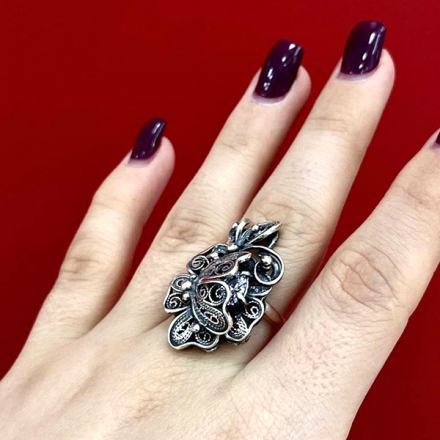 серьги серебряные длинные висячие с камнями