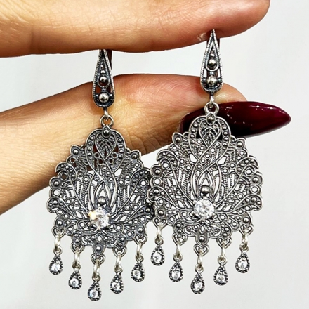 купить серьги из серебра с камнями