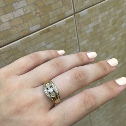 кольцо из золота с бриллиантами