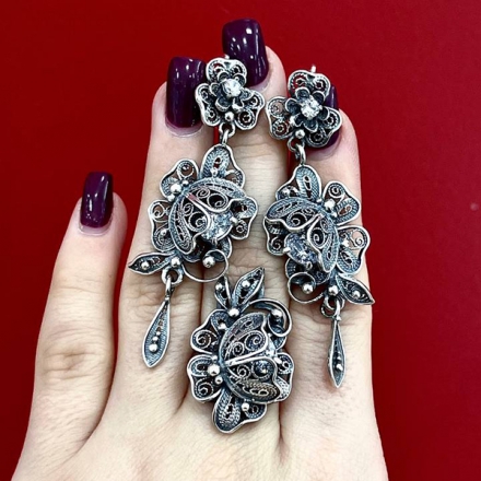 серьги серебряные длинные висячие розы
