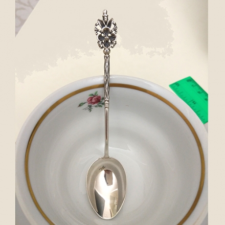 Чайная ложка из серебра "Цветик"
