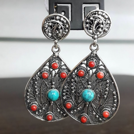 серебряное кольцо с кораллом