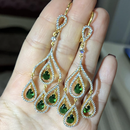 серьги висячие с зелеными камнями
