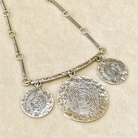 подвески без камней