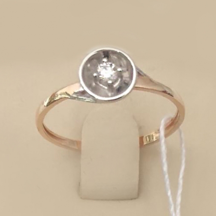 кольцо  с бриллиантом недорого москва