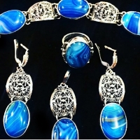 серебряный браслет +с синими камнями