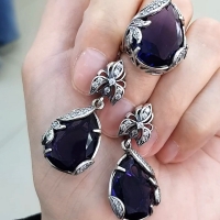 Серьги+ кольцо висячие с камнями