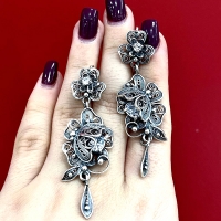 серьги серебряные длинные висячие с камнями