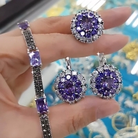 цветные серьги