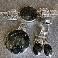 Серебро для женщин