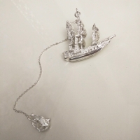 серебряный корабль