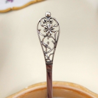 Серебряная чайная ложка "Цветок"