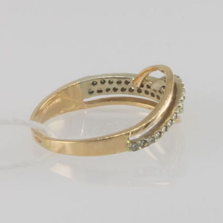 обручальные кольца с бриллиантовой крошкой