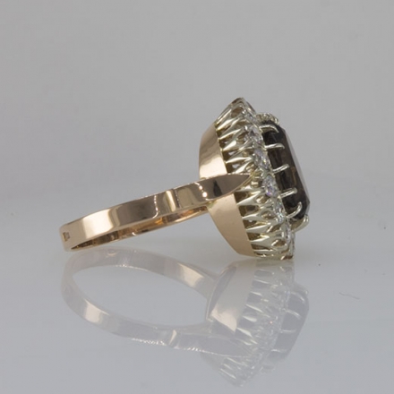 кольцо из золота с раухтопазом