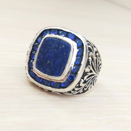 мужское кольцо +с синим камнем