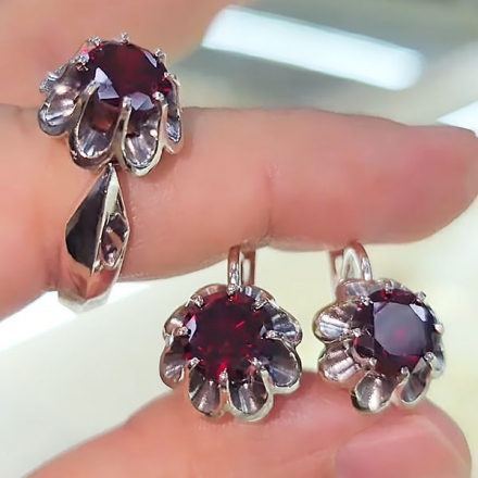 серьги тюльпан с фианитами