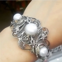 жесткий серебряный браслет женский купить