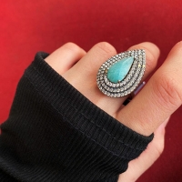 серебряное кольцо +с голубым камнем