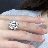 Серебряное кольцо Малинка