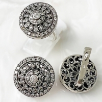 серебряный набор кольцо +и серьги +с камнем