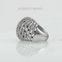 Кольцо  Roberto Bravo  из белого золота 750